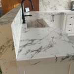 کابینت کورین کوارتز