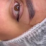 متخصص در آرايش دائم صورت