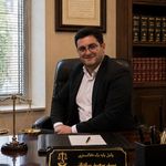 وکیل پایه یک دادگستری