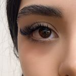 اکستنشن مژه لیفت مژه خدمات لایق چشمان تو