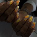 خدمات تخصصی کاشت و طراحى ناخن دان