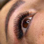 خدمات تخصصی مژه محدثه