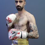 مربی کیک بوکسینگ زرگوش