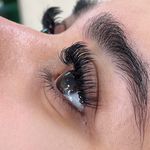 خدمات تخصصی اکستنشن مژه و ابرو غزل