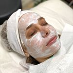 کلینیک زیبایی و لیزر نگین شرق