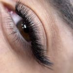 خدمات تخصصی اکستنشن مژه نایرا خداوردیان