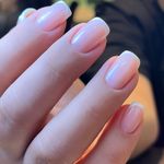 خدمات تخصصی ناخن  ریحانه اکبری