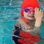 آکادمی آموزش شنا و آبدرمانی سارا حاتمی