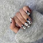 سالن زیبایی ثنا (تخصص ناخن و مژه)