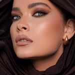 خدمات و آموزش تخصصی میکاپ عروس آرمیتا