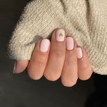 خدمات تخصصی ناخن آتوسا