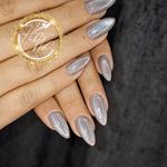 خدمات کاشت و ترمیم ناخن هدیه