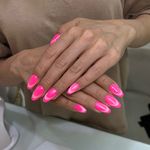 کاشت ناخن و مژه درخشش آرشیدا