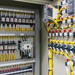 ساختمانی صنعتی و پنل خورشیدی سوران مال