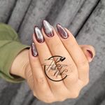 خدمات کاشت و ترمیم ناخن هدیه