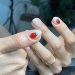 مرکز تخصصی ناخن لادن