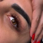 خدمات تخصصی مژه و لیفت مایسا