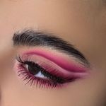 سالن زیبایی ریوا