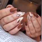 خدمات تخصصی ناخن الناز