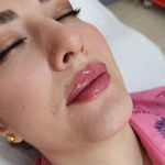 کلینیک زیبایی رز سفید
