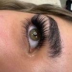 هدی لش مستر | مدرس و داور اکستنشن مژه