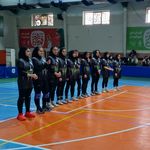 مربی والیبال  و سپک تاکرا خانم مستقیمی