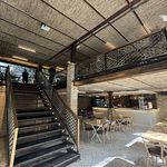 کافه رستوران لمزی