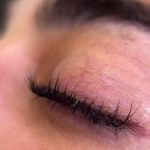 اکستنشن تخصصی مژه محدثه