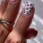 مرکز تخصصی ناخن و مژه((نداعباسی))