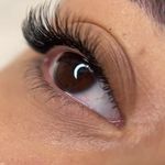 مرکز تخصصی ناخن و مژه((نداعباسی))