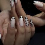 مرکز تخصصی کاشت ناخن مهدیه طاهری