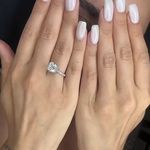 خدمات اکستنشن مژه و خدمات ناخن