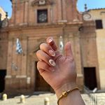 سالن ناخن ، مژه ، تتو و فیشال بیانکو