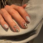 سالن ناخن ، مژه ، تتو و فیشال بیانکو