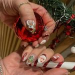 سالن ناخن ، مژه ، تتو و فیشال بیانکو