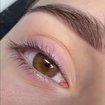 آرایشگاه و سالن زیبایی ریحانه