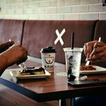 کافی شاپ فنجانه