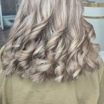 سالن زیبایی فاطمه هادیان