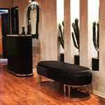 مرکز ماساژ آقایان و بانوان H