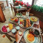 رستوران آقاجون