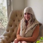 مرکز پوست مو زیبایی رز طلایی