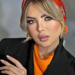 سالن زیبایی قرمز