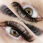 خدمات کاشت مژه و لیفت شبنم