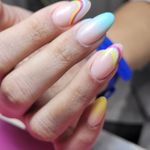 خدمات تخصصی ناخن و مژه اکرم نقی لو