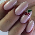 کاشت ناخن پودر و ژل