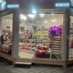فروشگاه لوازم آرایشی و بهداشتی سعید