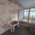 خانه بازی کودک دو زبانه Mom and Me Land