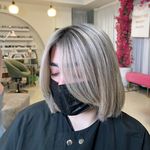 خدمات تخصصی رنگ و لایت و احیا و تراپی مو
