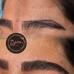 خدمات تخصصی ابرو RN ریحانه