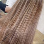 آرایشگاه زنانه و مرکز کوتاهی عروس نوبخت